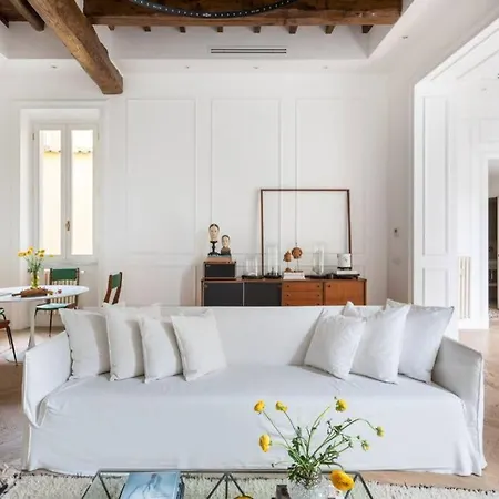 Casa Luce, A Burghesius * 罗马