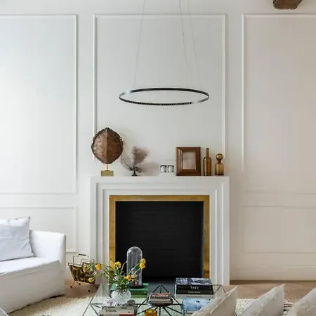 아파트 Casa Luce, A Burghesius *